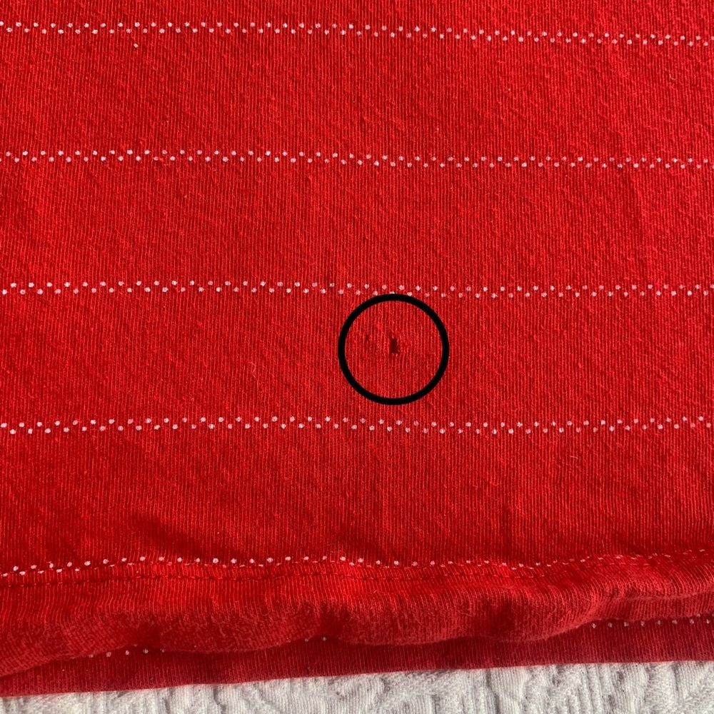 Nike Red Striped 'The Nike Tee' Pullover Short Sleeve Crew Neck T-Shirt - Picture 4 of 7